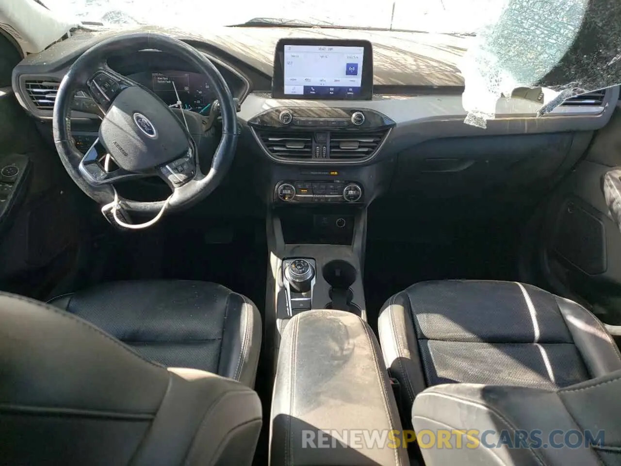 8 fotografías del automóvil dañado 1FMCU0H6XMUA57181 FORD ESCAPE 2021