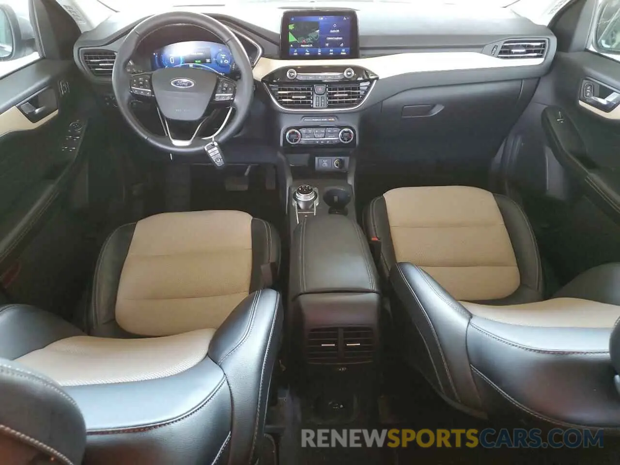8 fotografías del automóvil dañado 1FMCU0LZ1MUB18208 FORD ESCAPE 2021