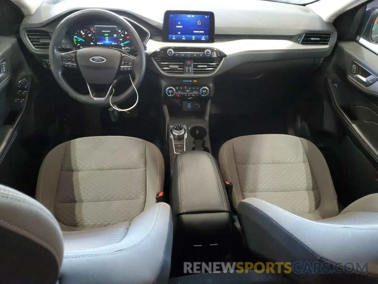 8 fotografías del automóvil dañado 1FMCU9BZ1MUA09687 FORD ESCAPE 2021