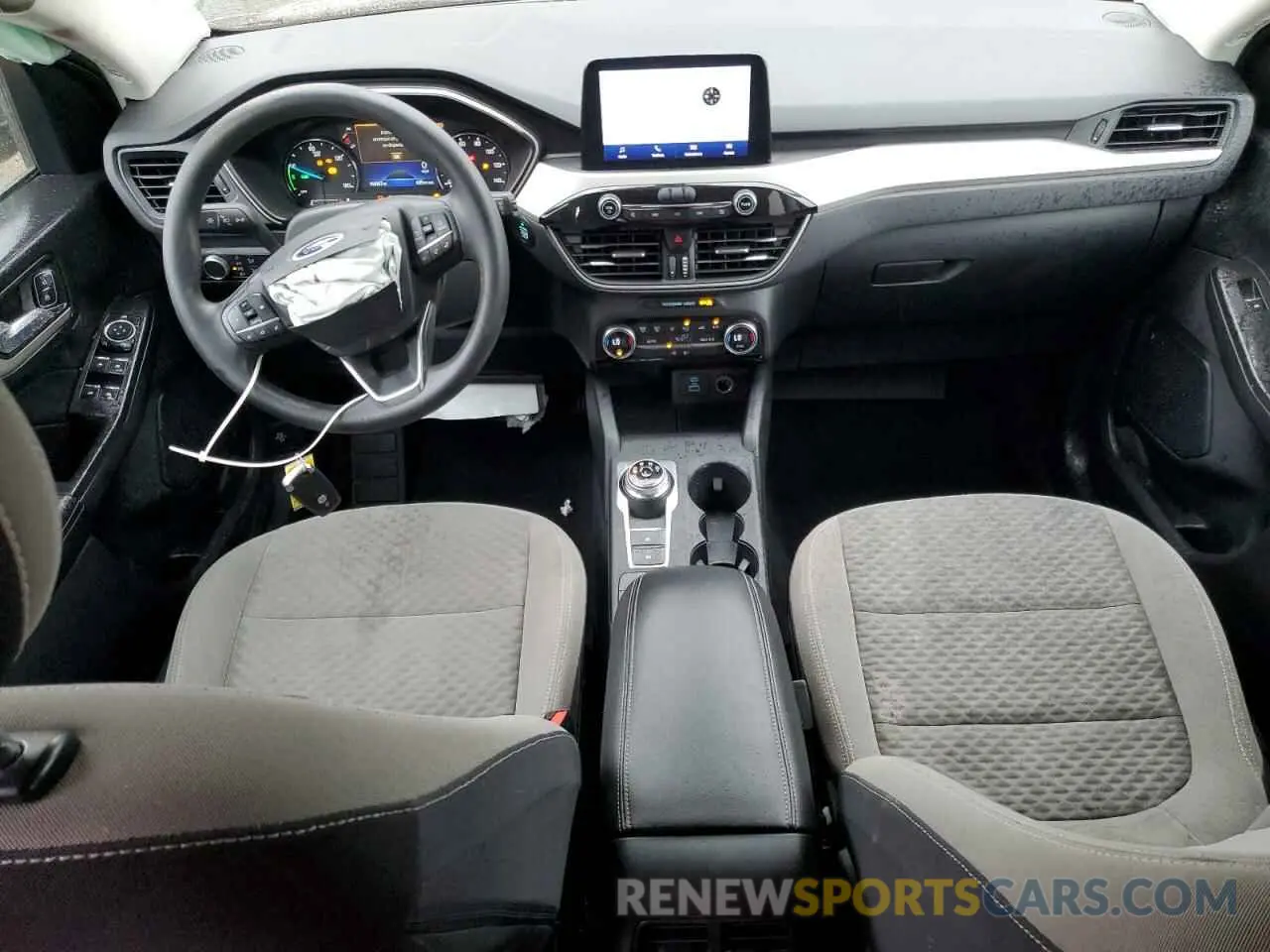 8 fotografías del automóvil dañado 1FMCU9BZ3MUA68658 FORD ESCAPE 2021