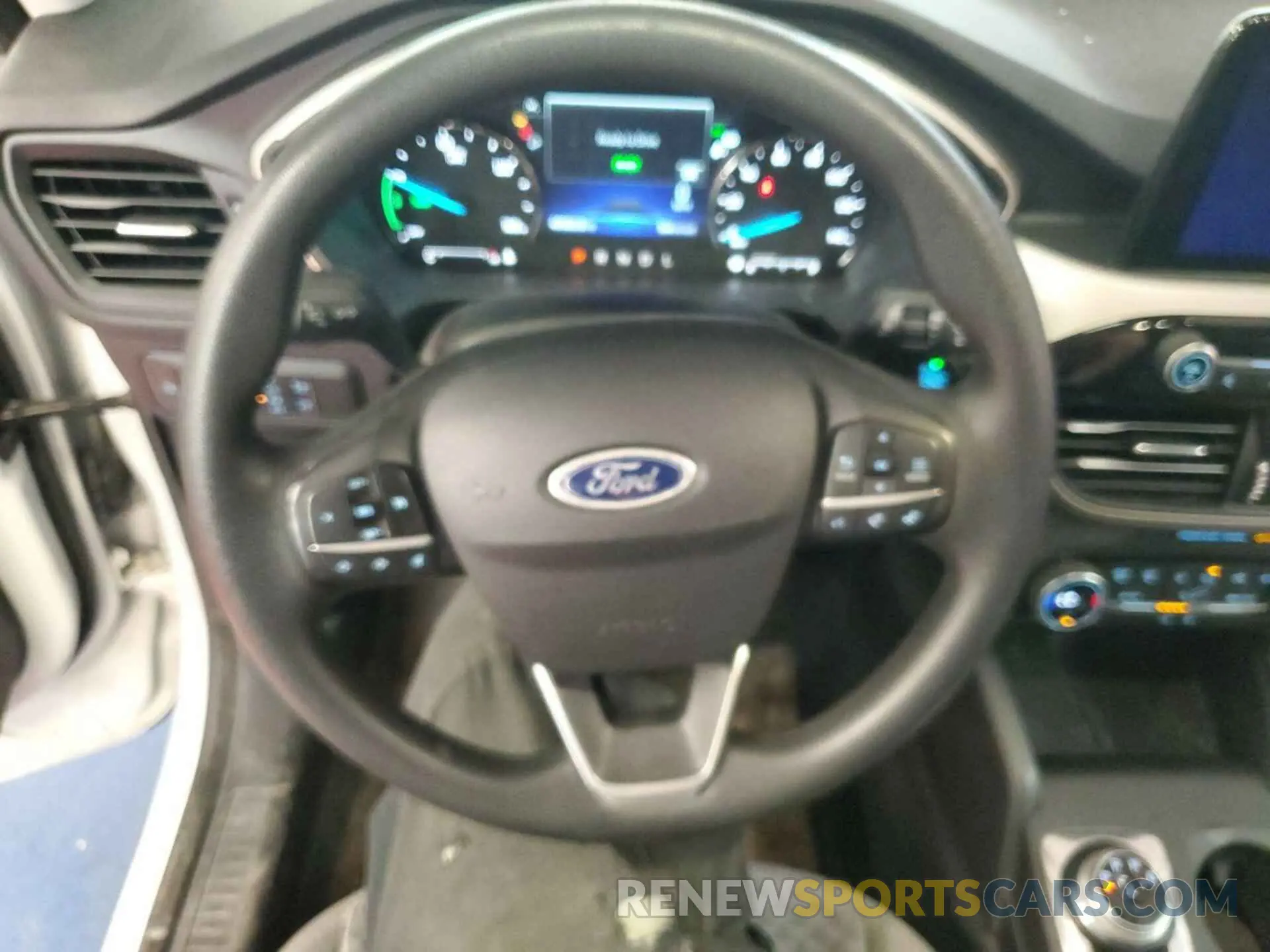 6 fotografías del automóvil dañado 1FMCU9BZ4MUA42411 FORD ESCAPE 2021