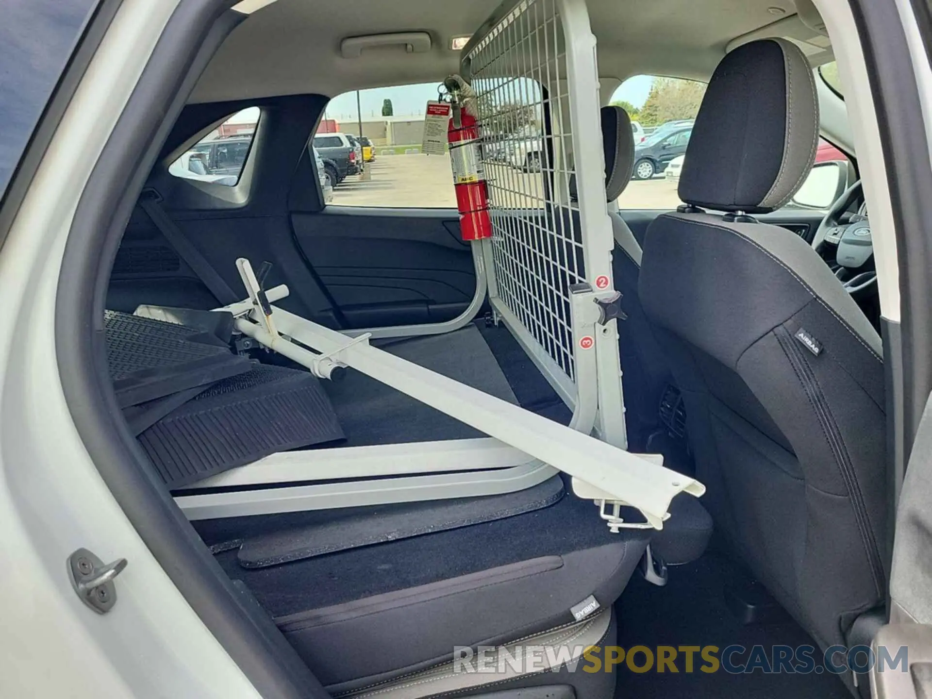 11 fotografías del automóvil dañado 1FMCU9BZ7MUA44783 FORD ESCAPE 2021
