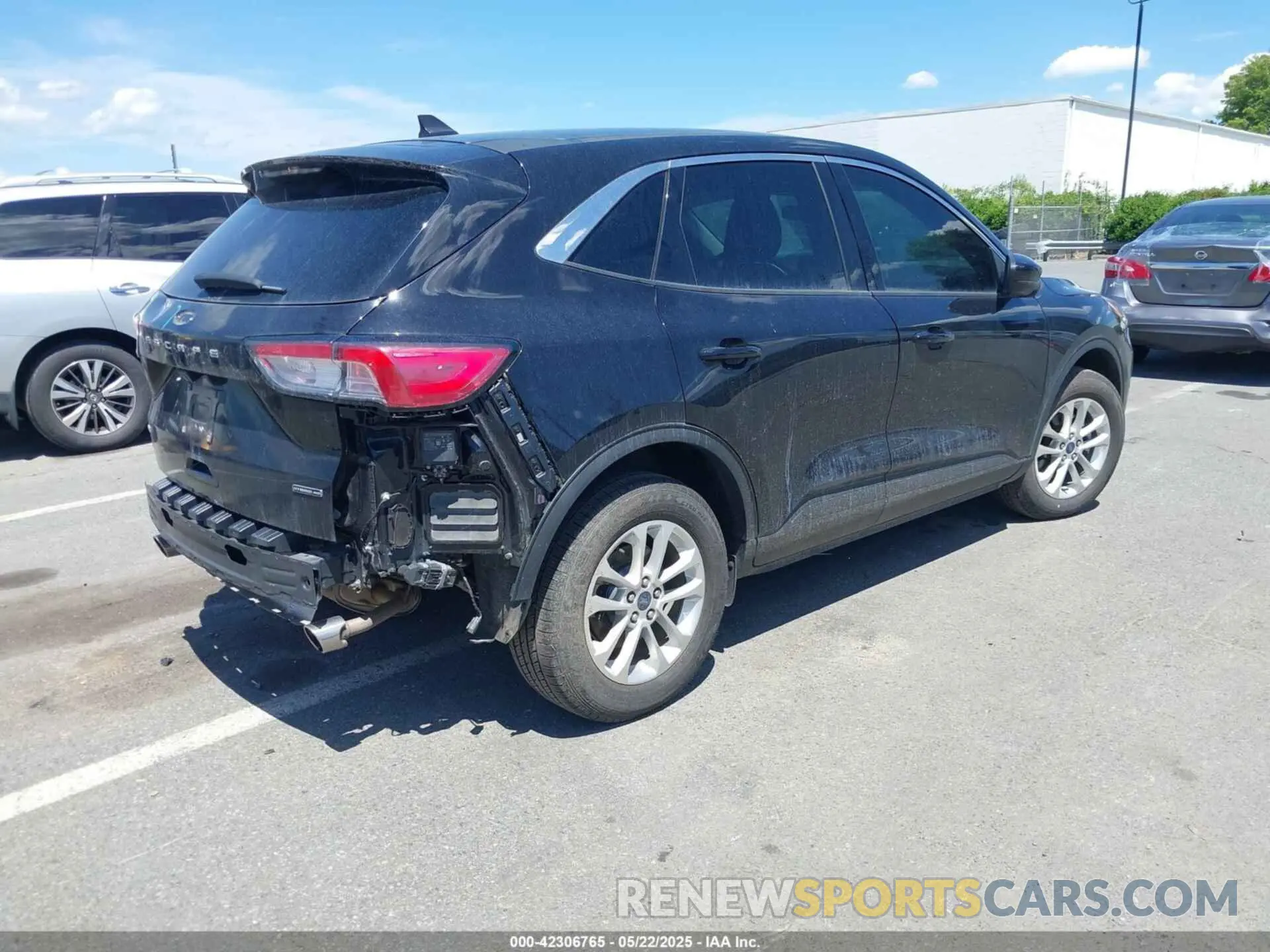 4 fotografías del automóvil dañado 1FMCU9BZ7MUA83308 FORD ESCAPE 2021