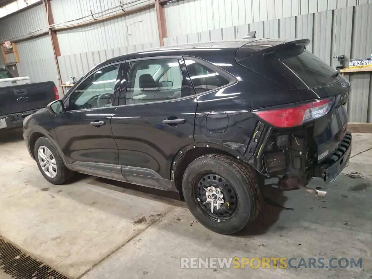 2 fotografías del automóvil dañado 1FMCU9F63MUA11795 FORD ESCAPE 2021