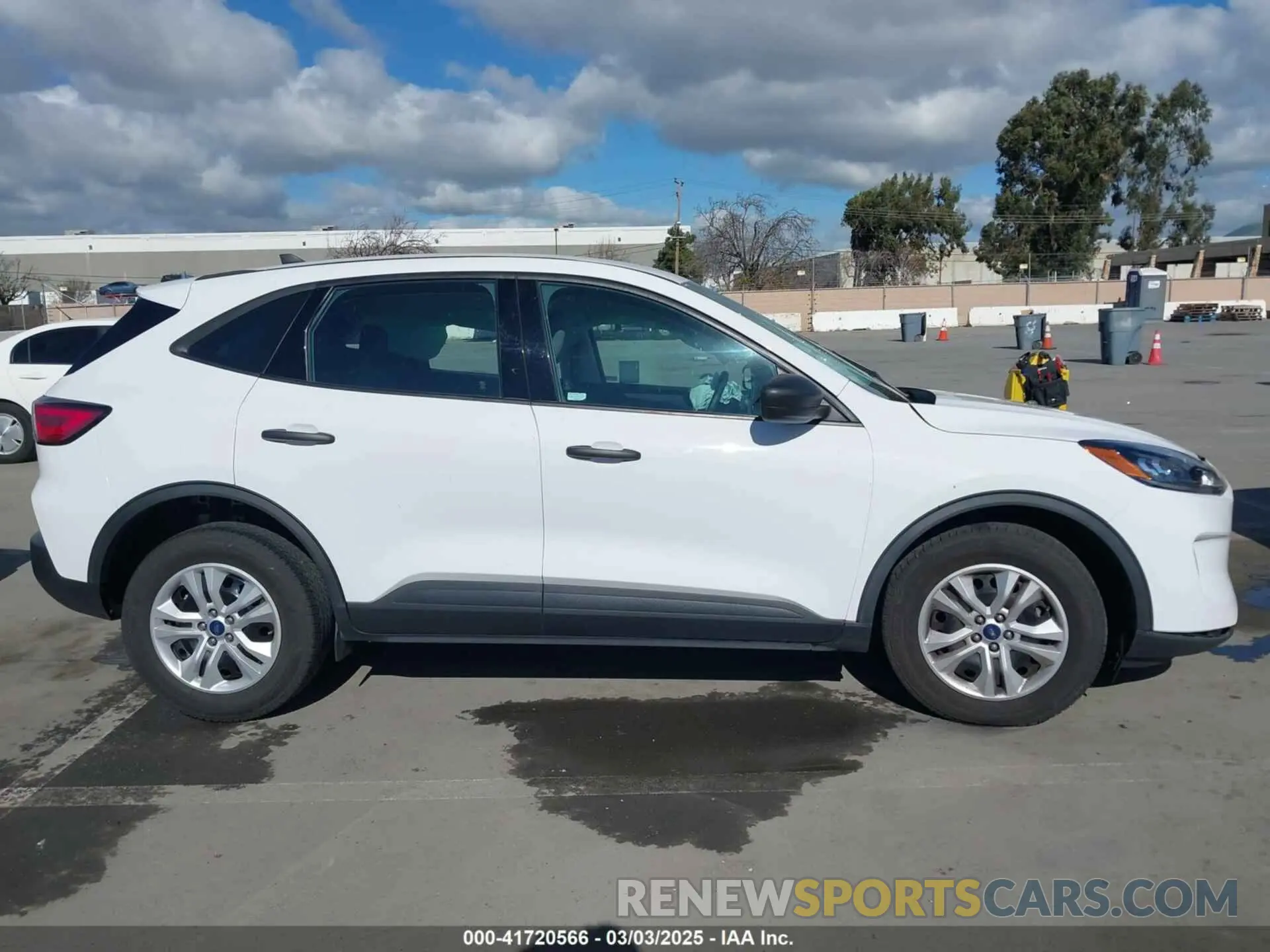 13 fotografías del automóvil dañado 1FMCU9F65MUA51277 FORD ESCAPE 2021