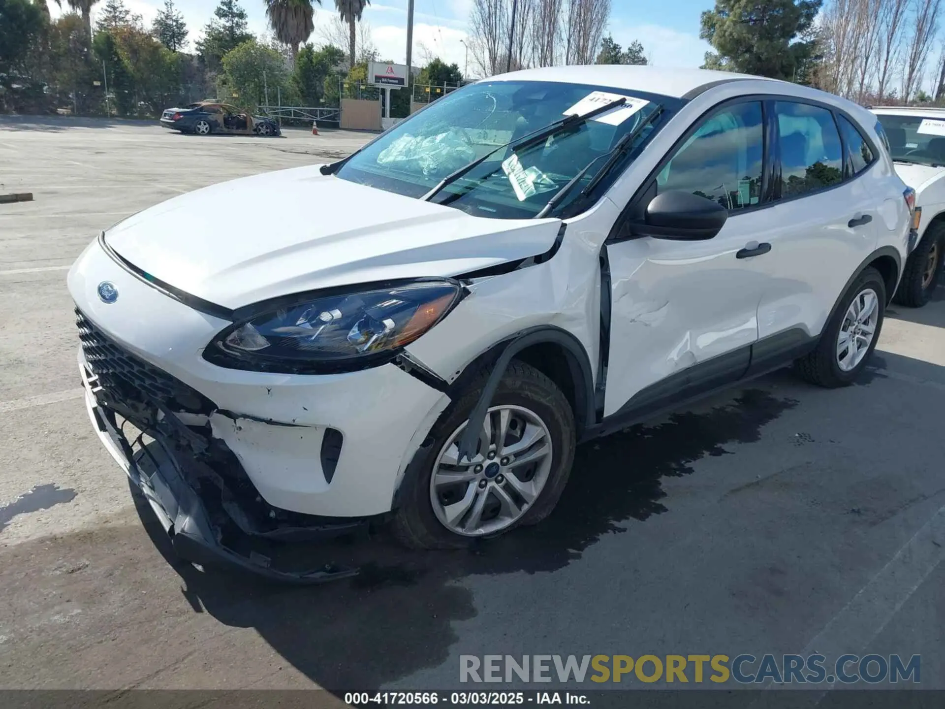 2 fotografías del automóvil dañado 1FMCU9F65MUA51277 FORD ESCAPE 2021