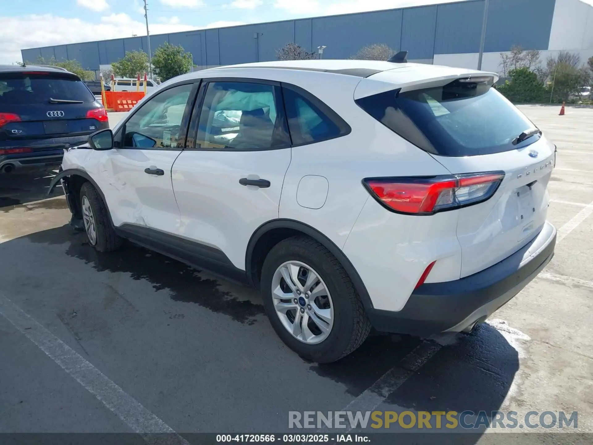 3 fotografías del automóvil dañado 1FMCU9F65MUA51277 FORD ESCAPE 2021
