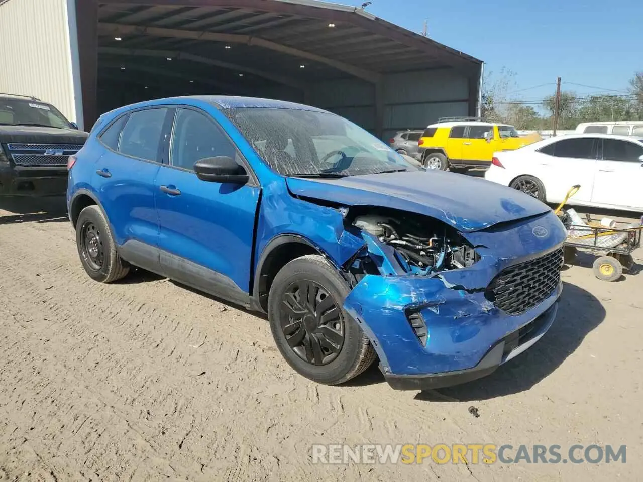 4 fotografías del automóvil dañado 1FMCU9F65MUA94498 FORD ESCAPE 2021