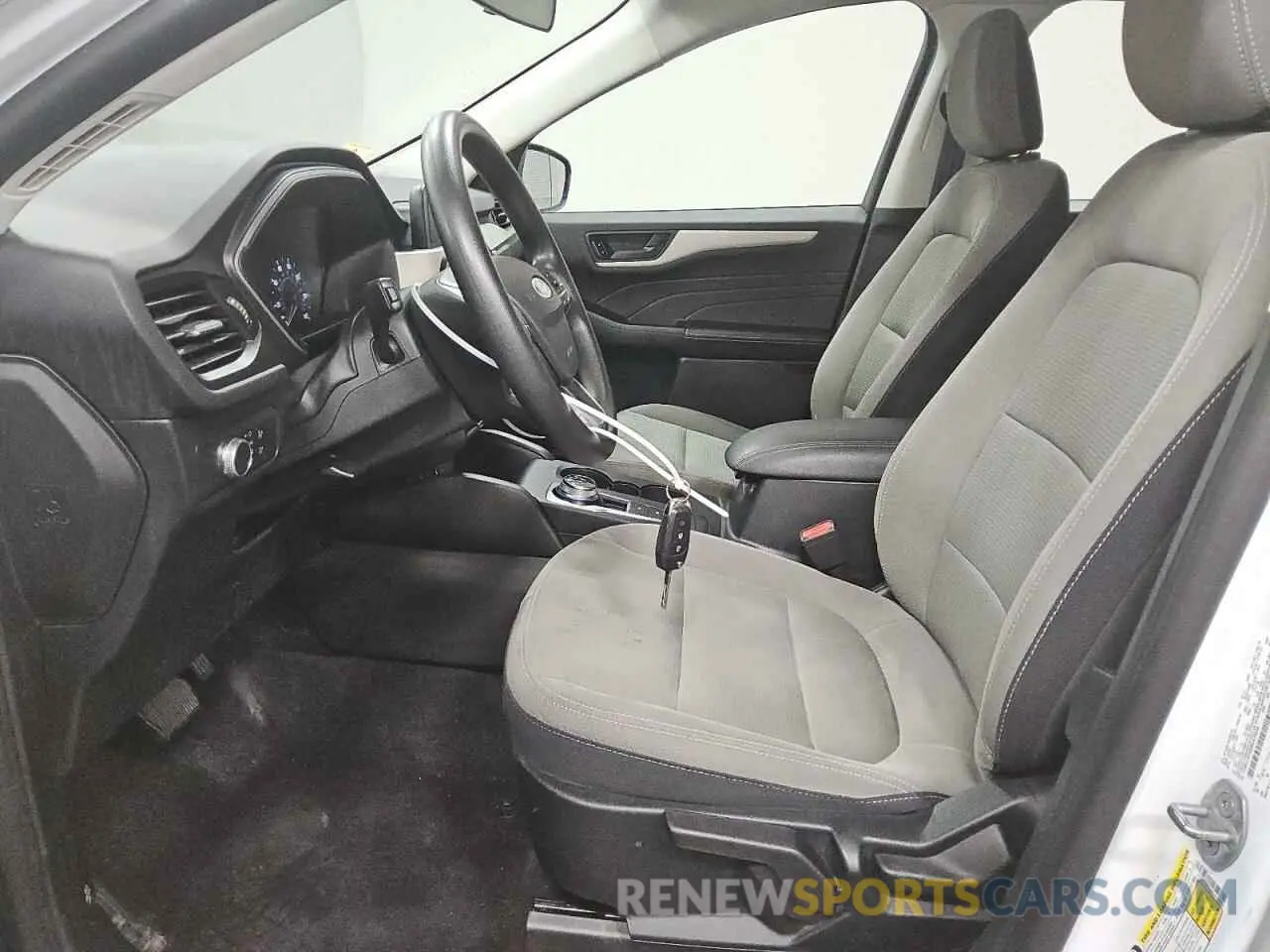 7 fotografías del automóvil dañado 1FMCU9F66MUA74034 FORD ESCAPE 2021
