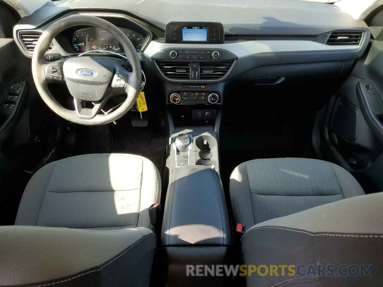 8 fotografías del automóvil dañado 1FMCU9F67MUA85608 FORD ESCAPE 2021