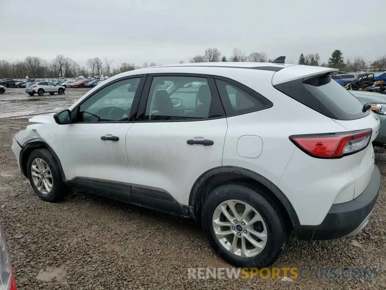 2 fotografías del automóvil dañado 1FMCU9F68MUA50124 FORD ESCAPE 2021