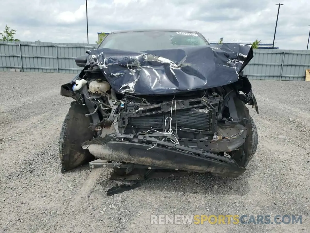 5 fotografías del automóvil dañado 1FMCU9F68MUB03565 FORD ESCAPE 2021