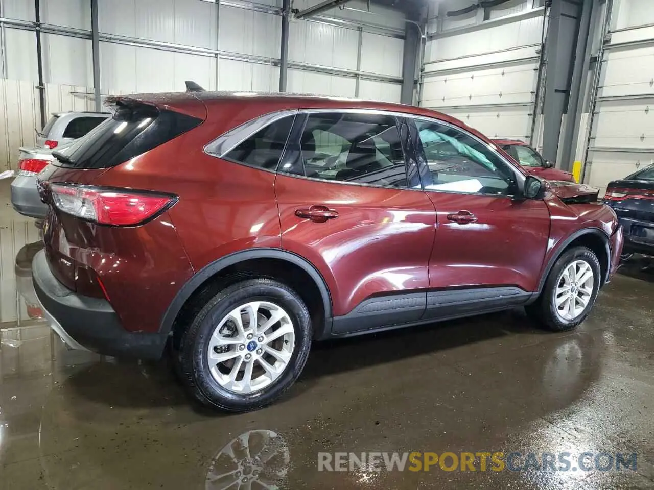 3 fotografías del automóvil dañado 1FMCU9G60MUA90728 FORD ESCAPE 2021