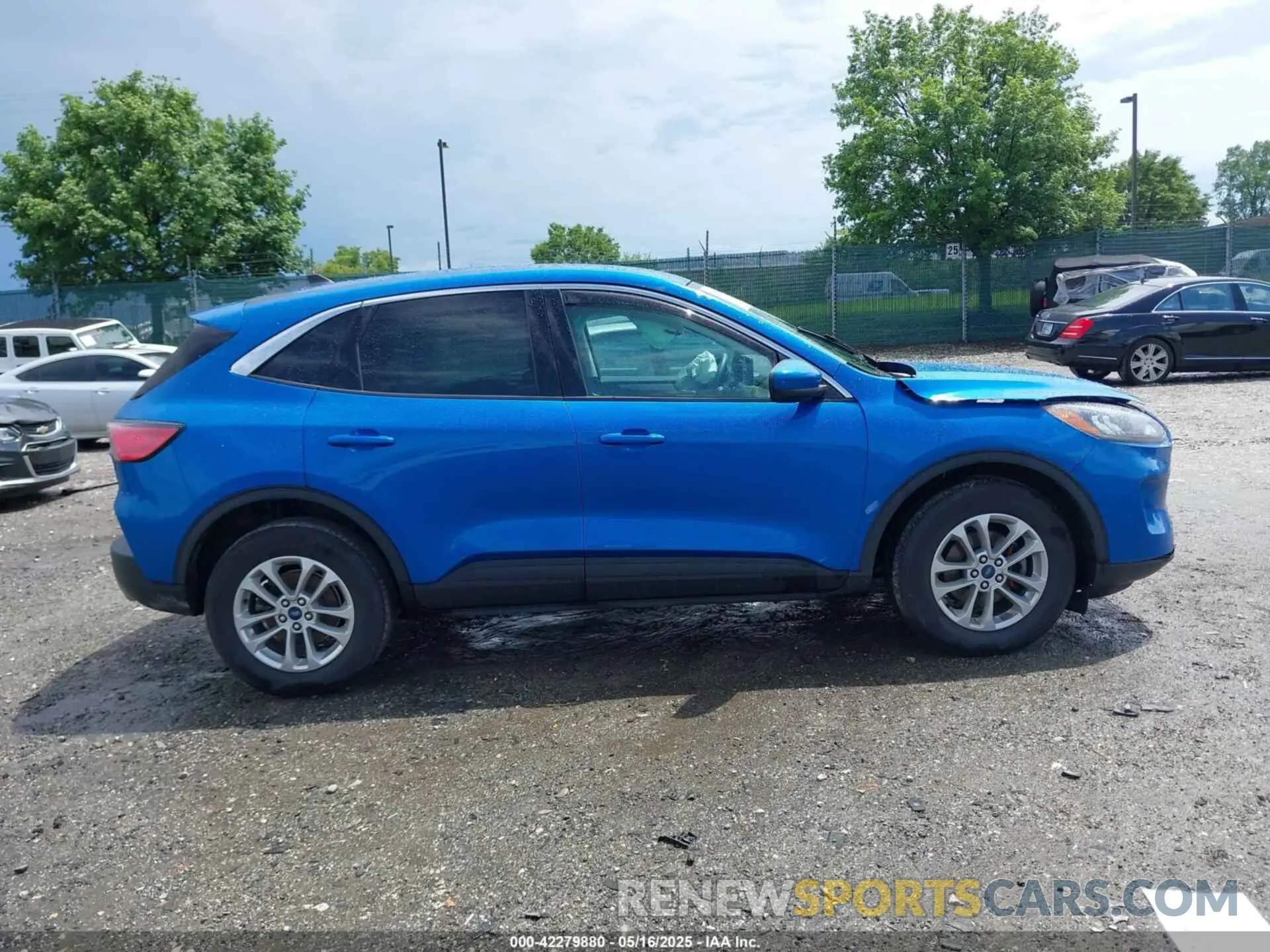 12 fotografías del automóvil dañado 1FMCU9G60MUB30337 FORD ESCAPE 2021