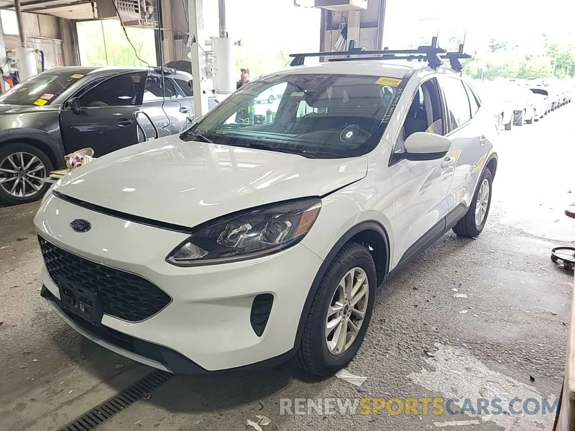 19 fotografías del automóvil dañado 1FMCU9G61MUA52585 FORD ESCAPE 2021