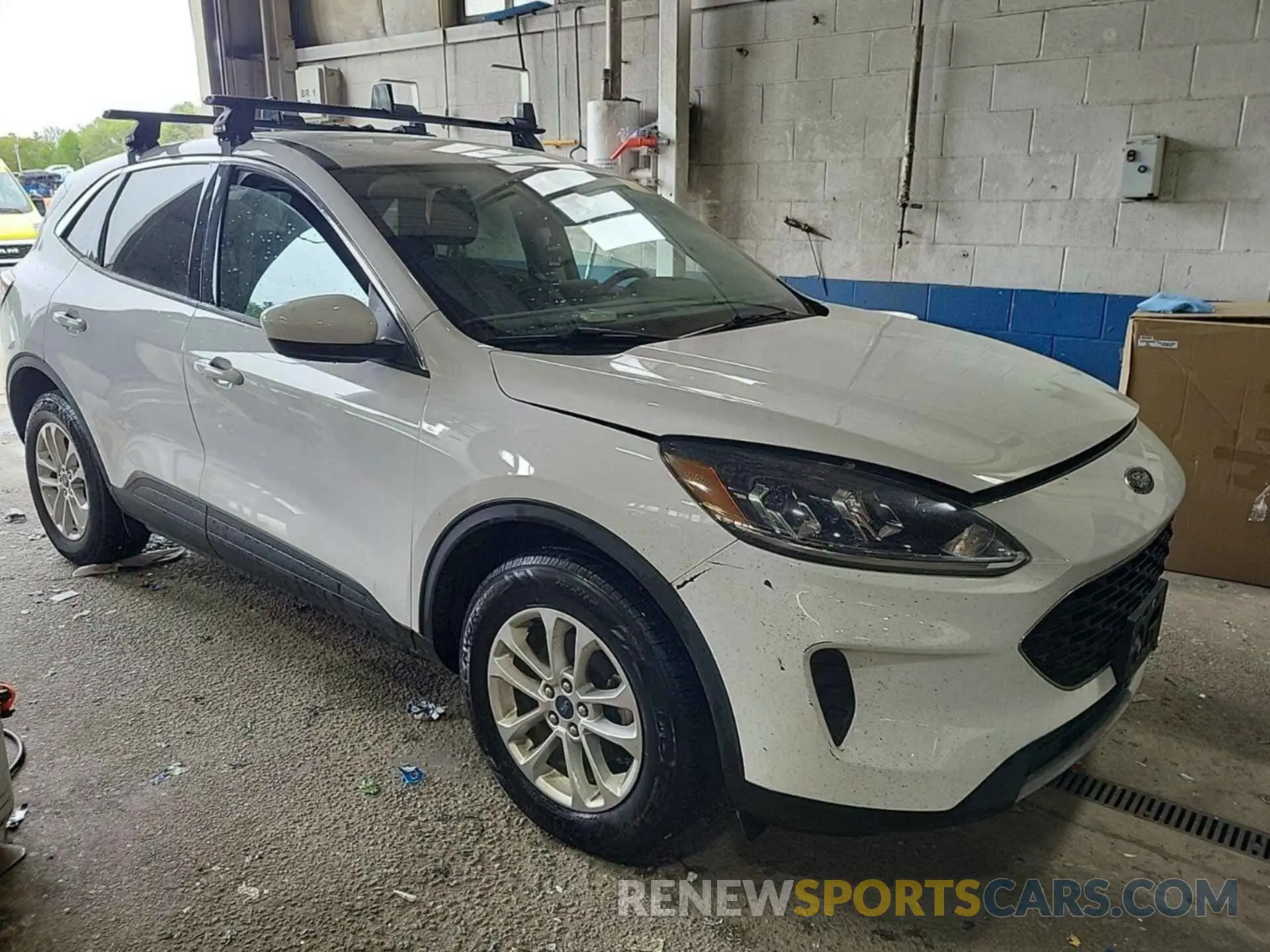 32 fotografías del automóvil dañado 1FMCU9G61MUA52585 FORD ESCAPE 2021