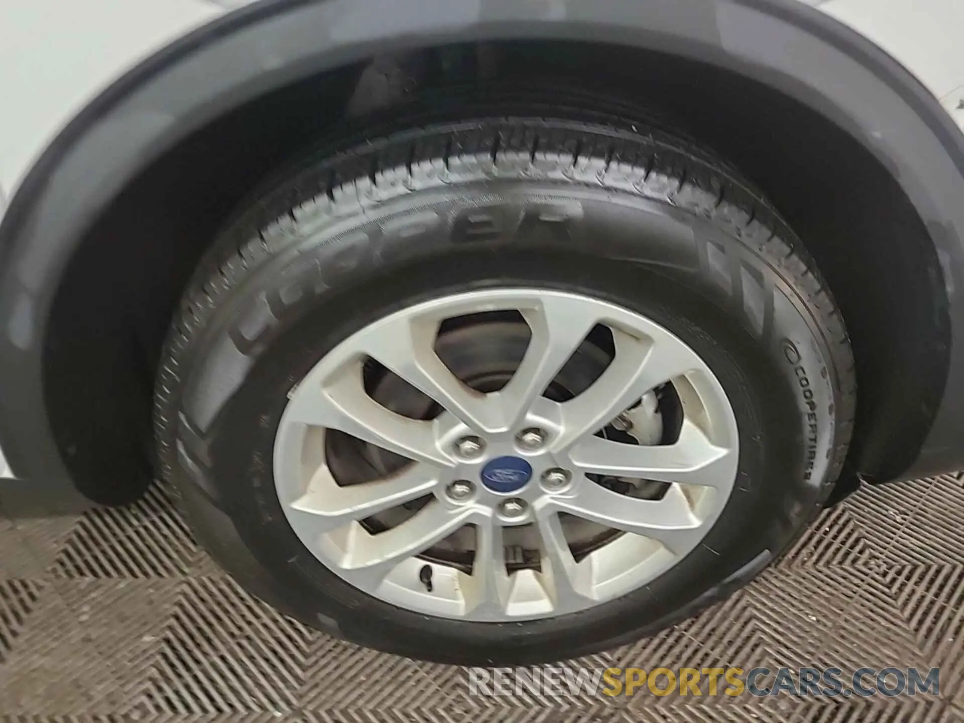 49 fotografías del automóvil dañado 1FMCU9G61MUA52585 FORD ESCAPE 2021