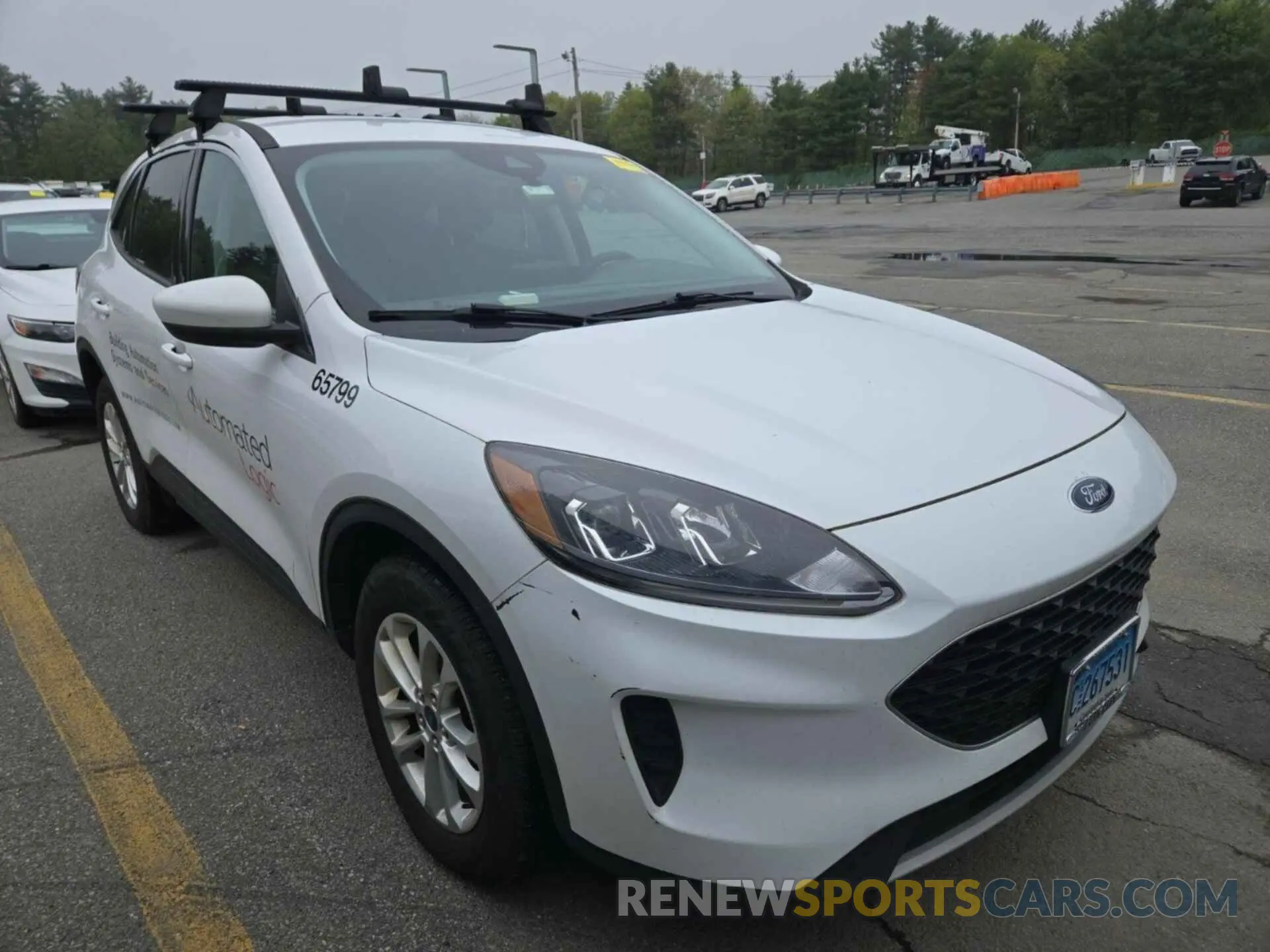 8 fotografías del automóvil dañado 1FMCU9G61MUA52585 FORD ESCAPE 2021