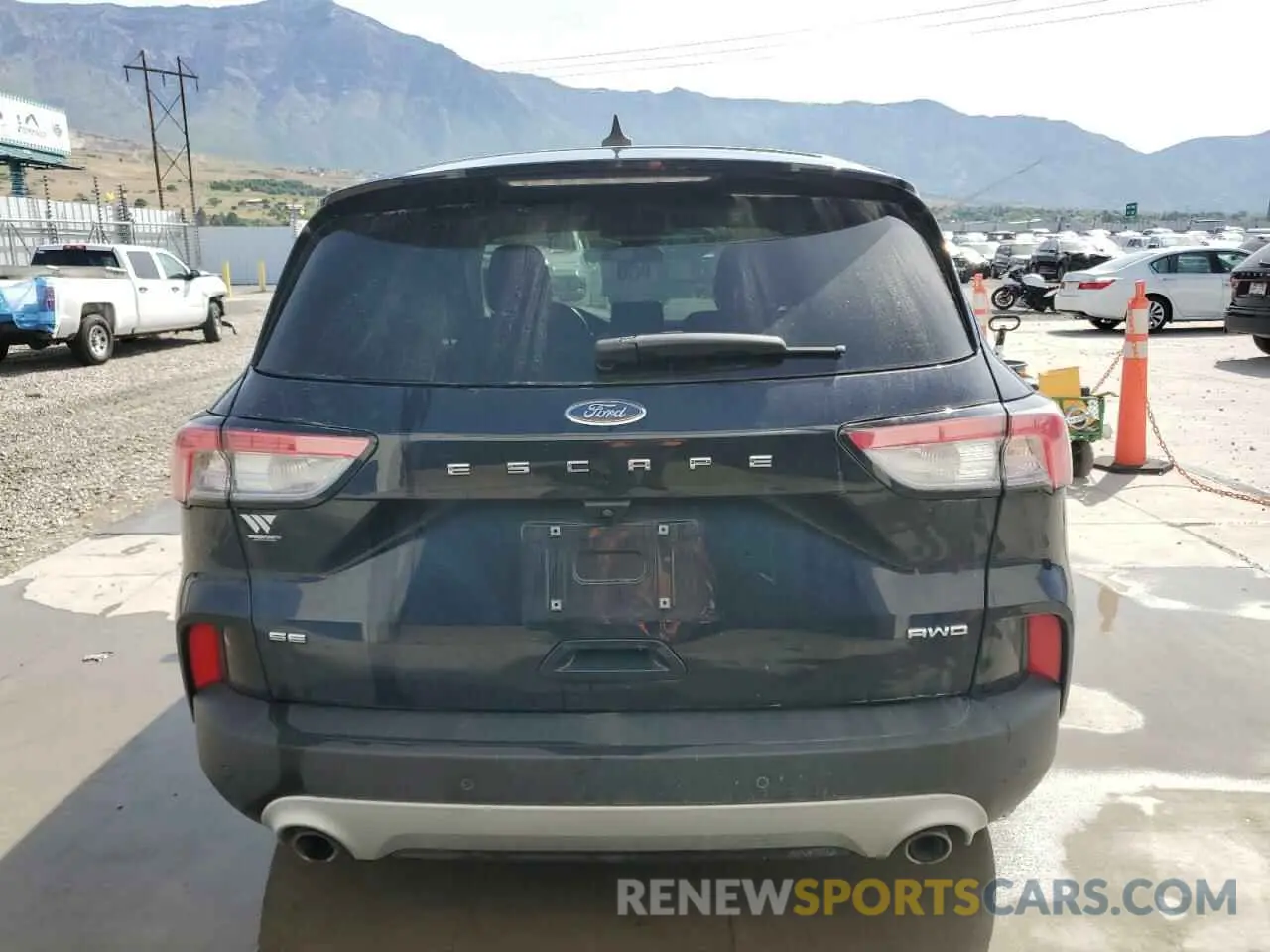 6 fotografías del automóvil dañado 1FMCU9G61MUA68303 FORD ESCAPE 2021