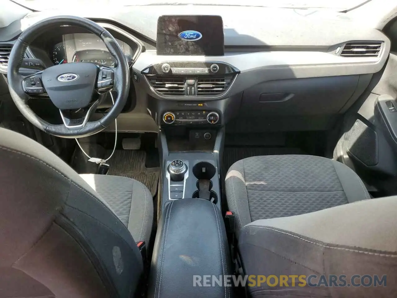 8 fotografías del automóvil dañado 1FMCU9G61MUA68303 FORD ESCAPE 2021