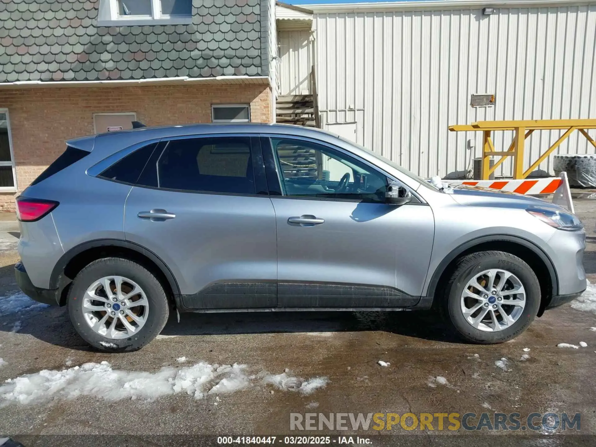 13 fotografías del automóvil dañado 1FMCU9G61MUB20836 FORD ESCAPE 2021