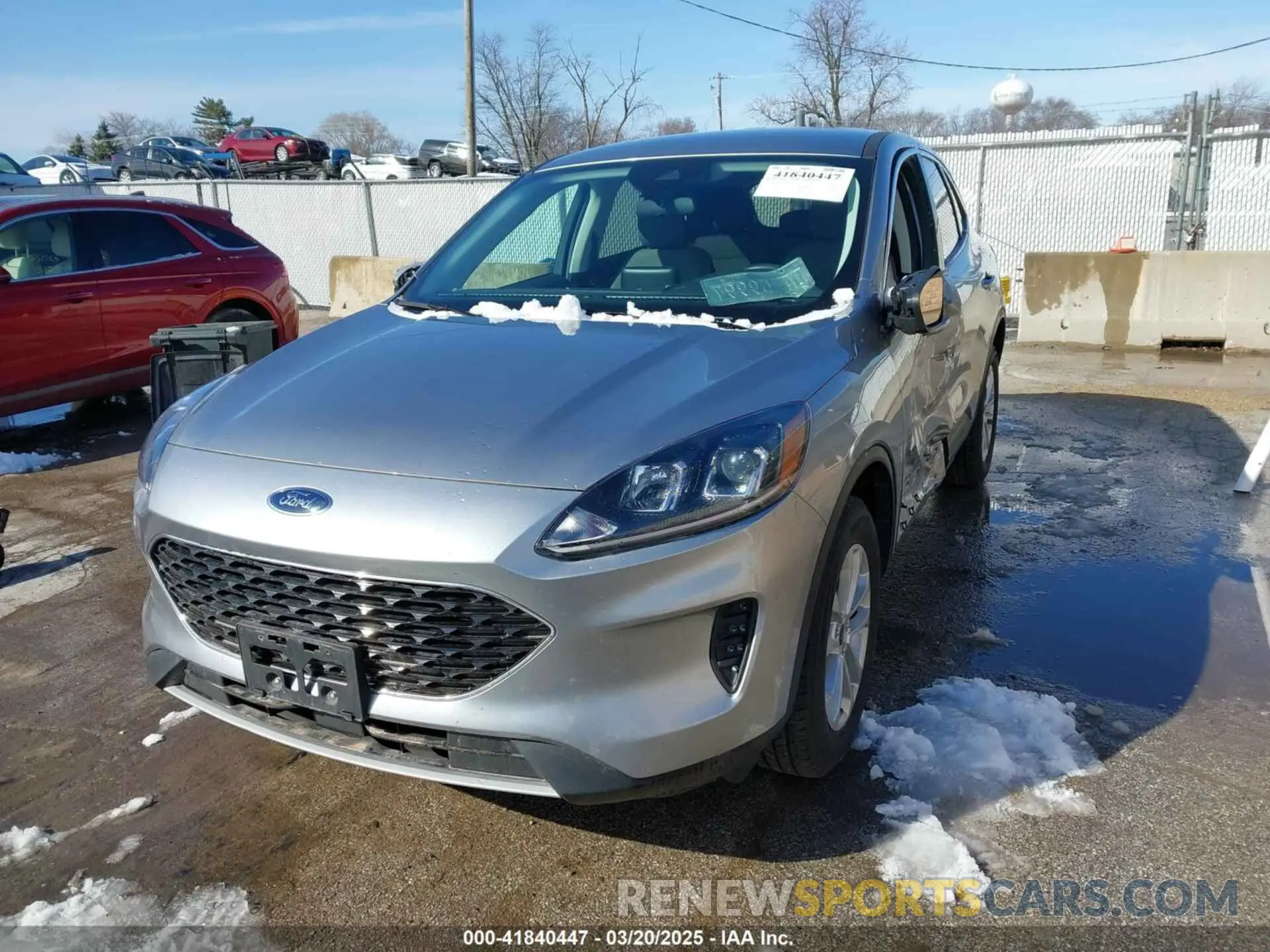 2 fotografías del automóvil dañado 1FMCU9G61MUB20836 FORD ESCAPE 2021
