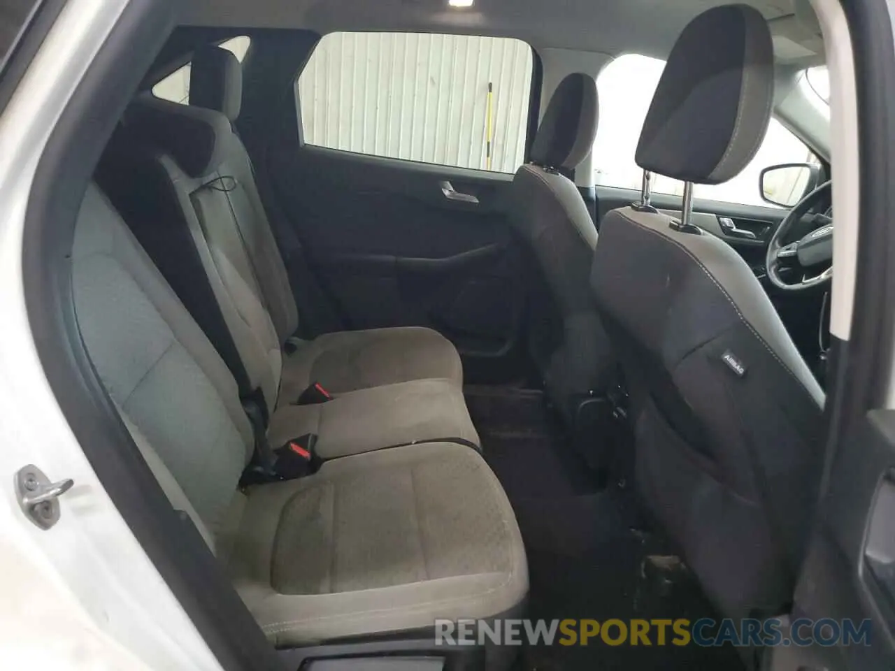 11 fotografías del automóvil dañado 1FMCU9G62MUA50568 FORD ESCAPE 2021