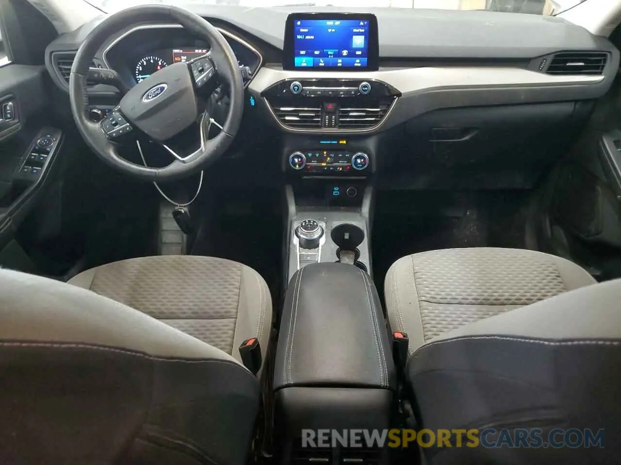 8 fotografías del automóvil dañado 1FMCU9G62MUA50568 FORD ESCAPE 2021
