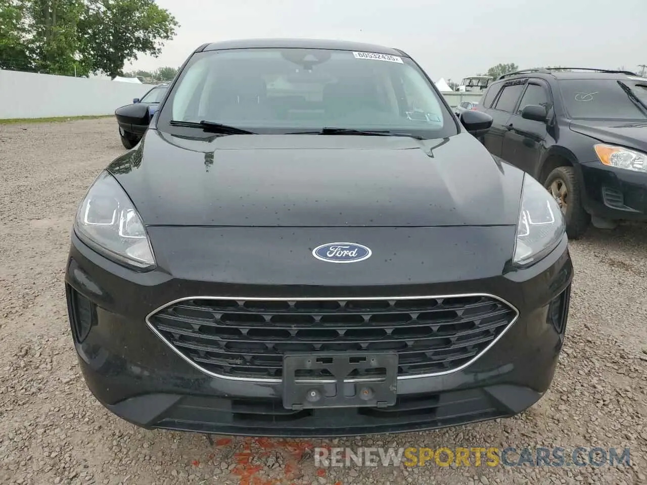 5 fotografías del automóvil dañado 1FMCU9G63MUA20883 FORD ESCAPE 2021