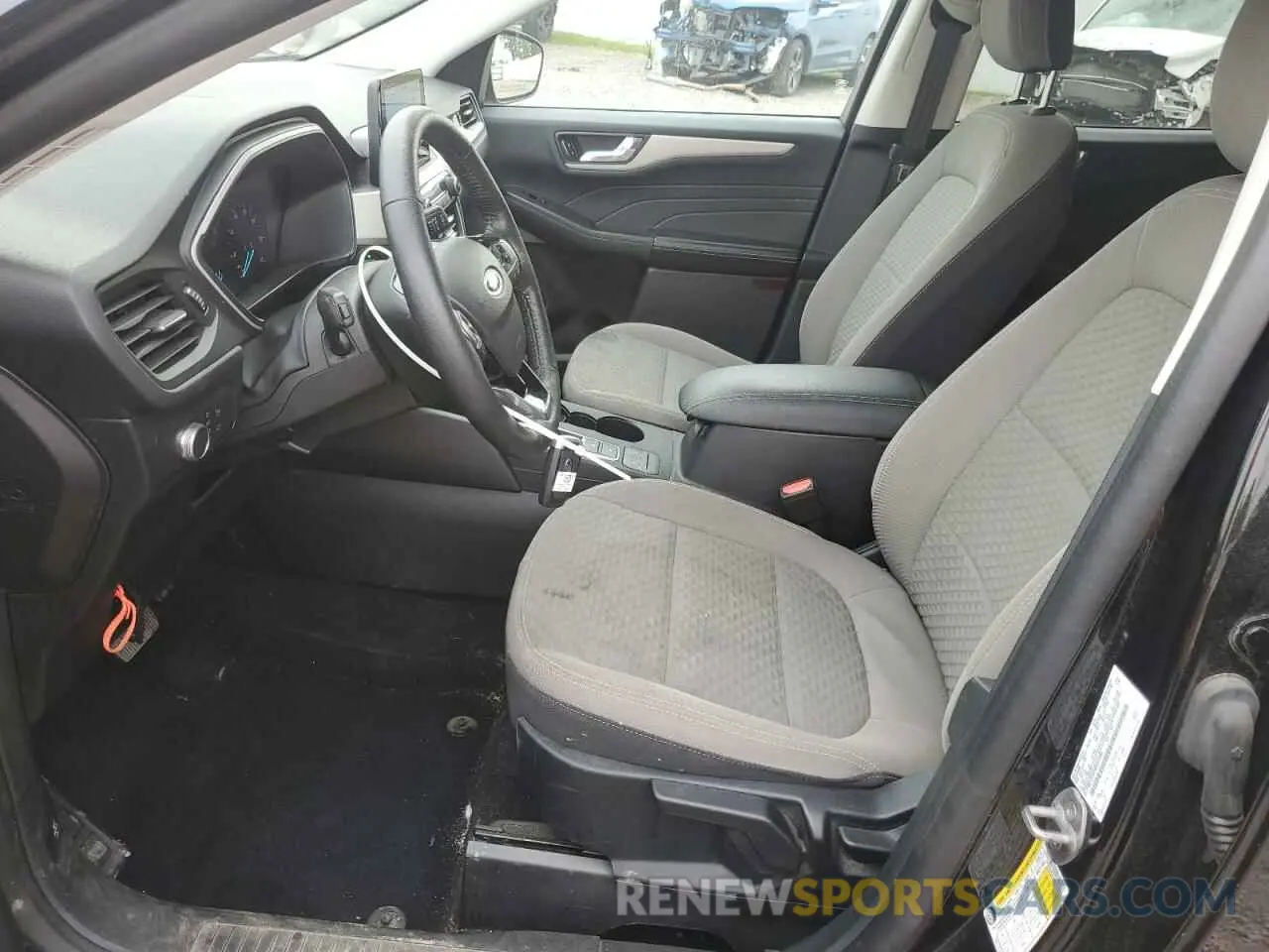 7 fotografías del automóvil dañado 1FMCU9G63MUA20883 FORD ESCAPE 2021
