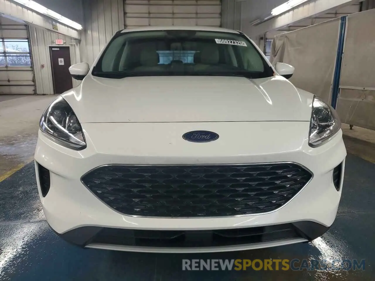 5 fotografías del automóvil dañado 1FMCU9G63MUB08025 FORD ESCAPE 2021