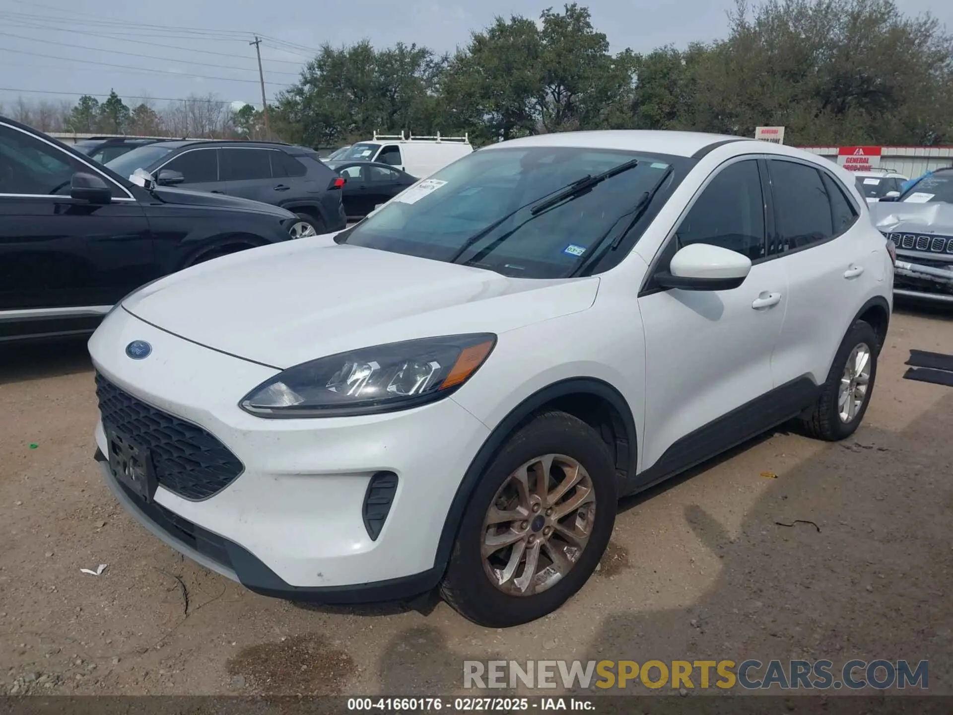 2 fotografías del automóvil dañado 1FMCU9G65MUA39788 FORD ESCAPE 2021