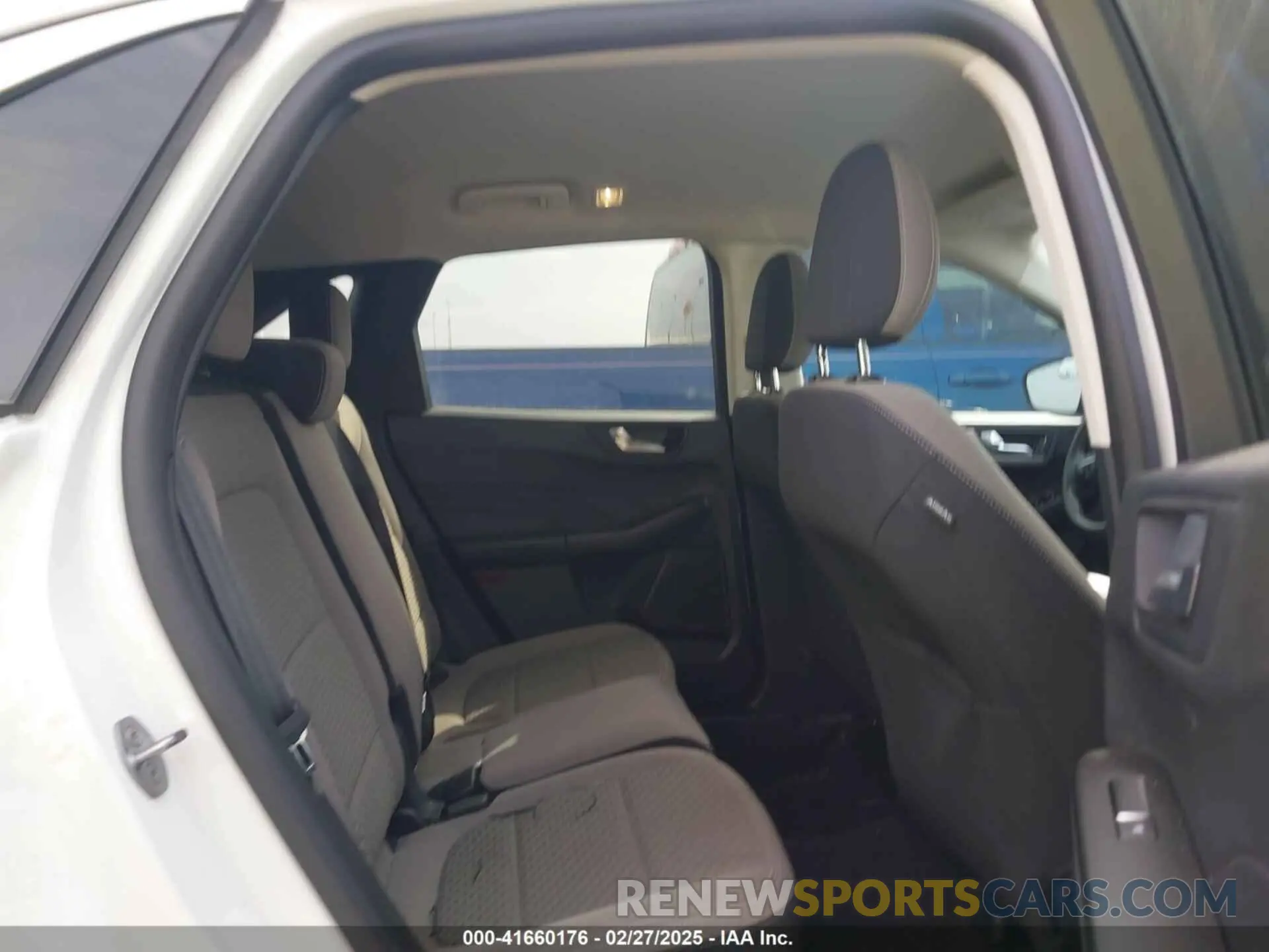 8 fotografías del automóvil dañado 1FMCU9G65MUA39788 FORD ESCAPE 2021