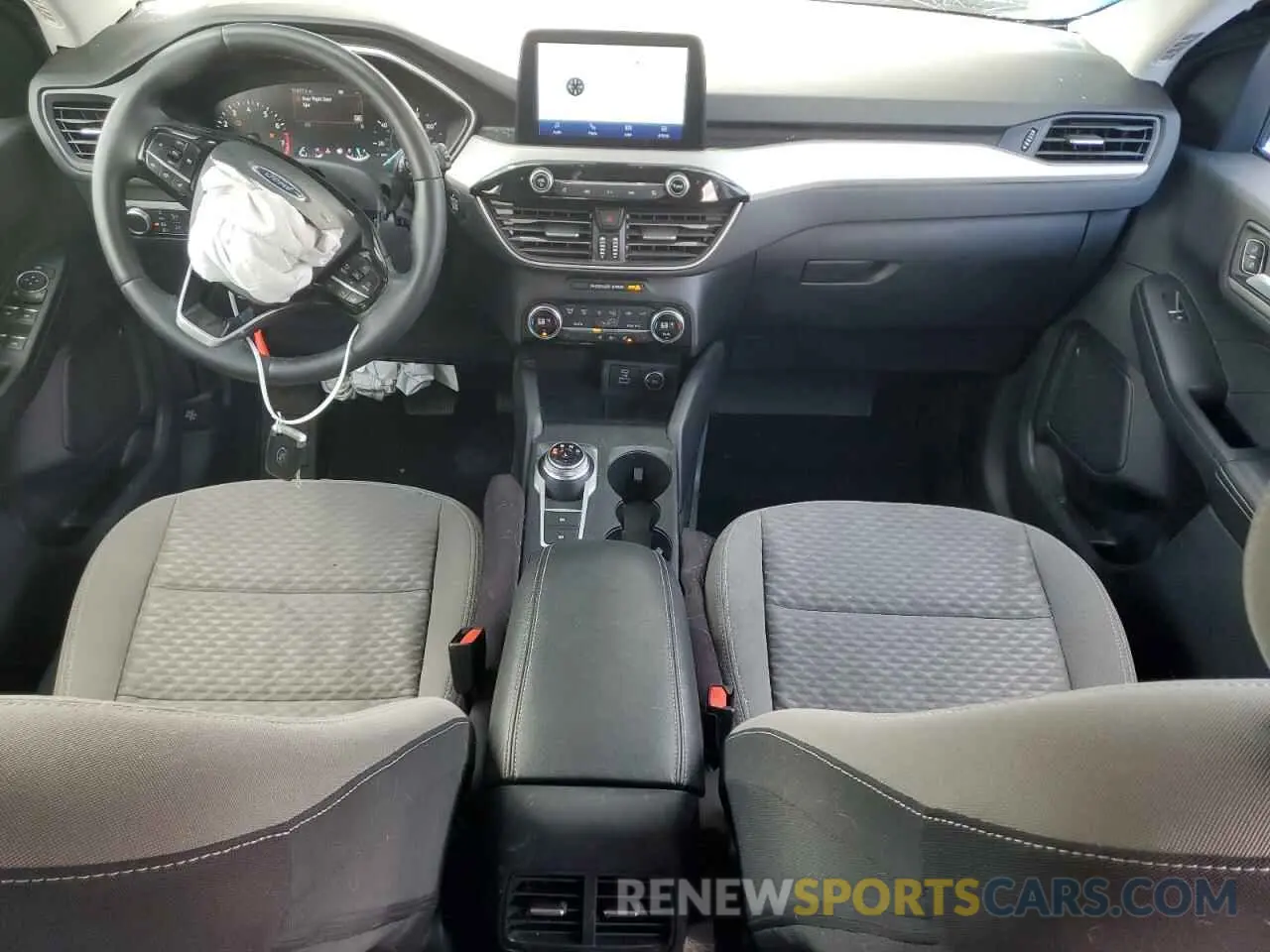 8 fotografías del automóvil dañado 1FMCU9G67MUB09503 FORD ESCAPE 2021