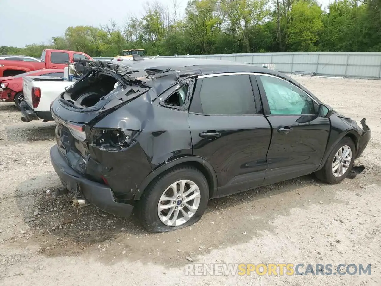 3 fotografías del automóvil dañado 1FMCU9G69MUA25912 FORD ESCAPE 2021