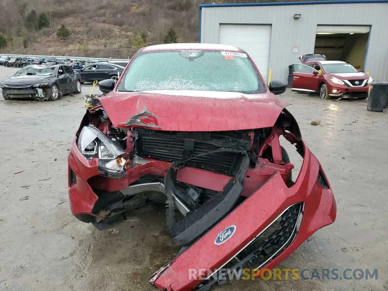 5 fotografías del automóvil dañado 1FMCU9G6XMUA19097 FORD ESCAPE 2021