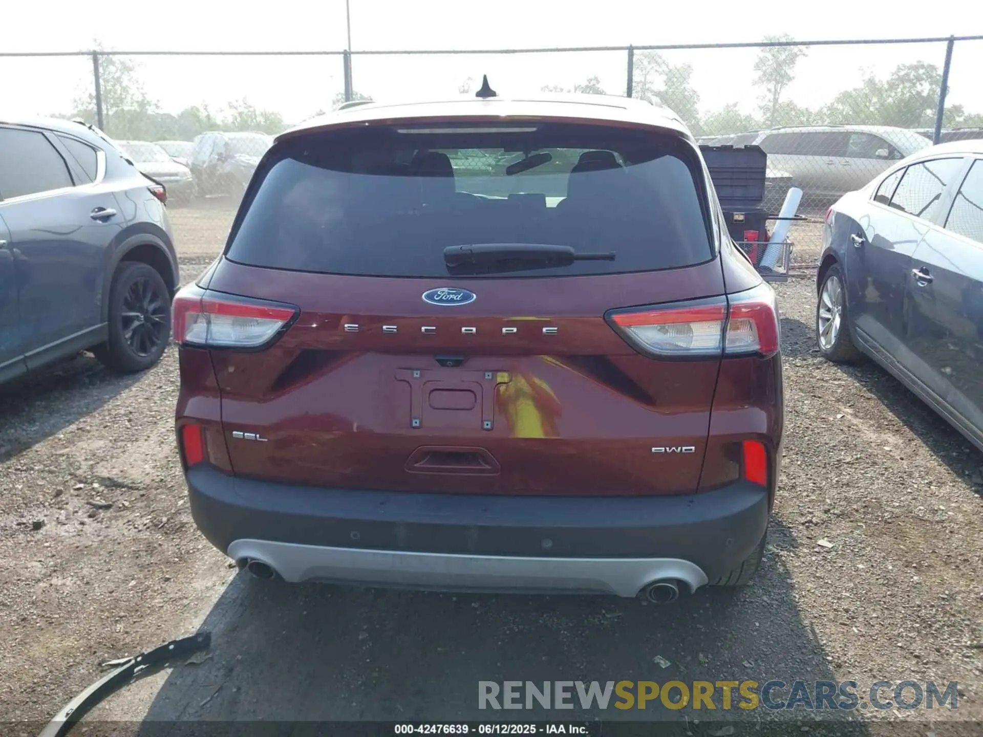 17 fotografías del automóvil dañado 1FMCU9H60MUA61602 FORD ESCAPE 2021