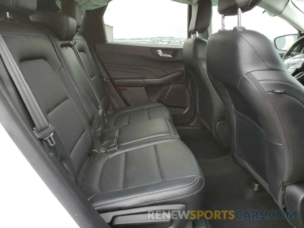 11 fotografías del automóvil dañado 1FMCU9H61MUB36596 FORD ESCAPE 2021