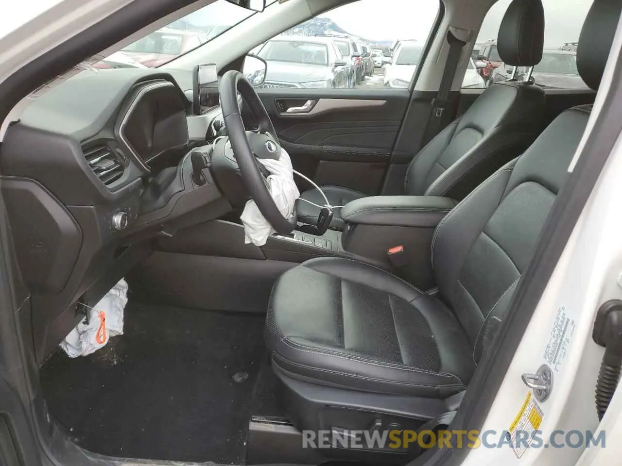 7 fotografías del automóvil dañado 1FMCU9H61MUB36596 FORD ESCAPE 2021