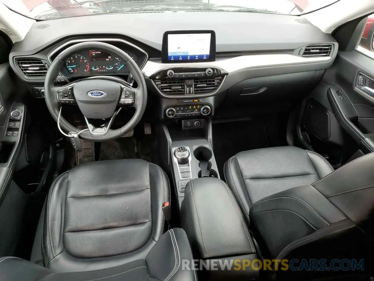 8 fotografías del automóvil dañado 1FMCU9H62MUB26952 FORD ESCAPE 2021