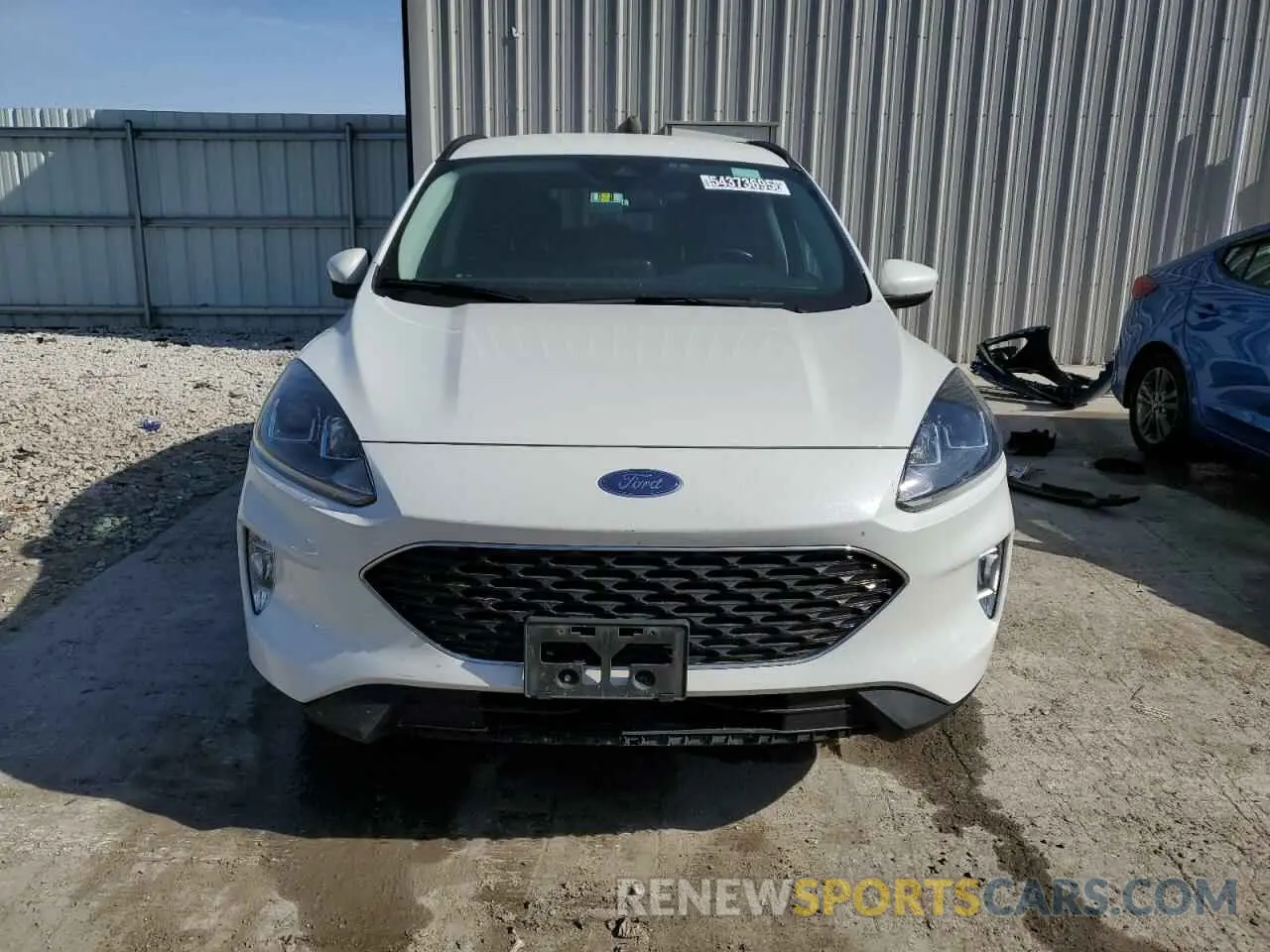 5 fotografías del automóvil dañado 1FMCU9H63MUA65675 FORD ESCAPE 2021