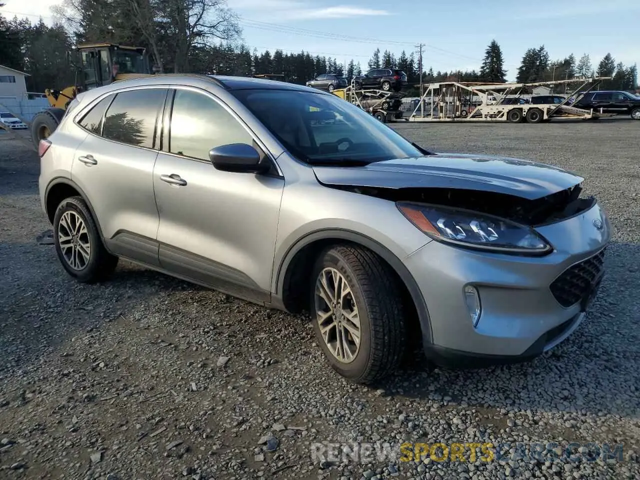 4 fotografías del automóvil dañado 1FMCU9H64MUA70707 FORD ESCAPE 2021