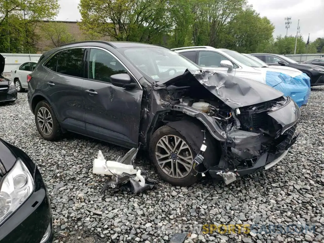 4 fotografías del automóvil dañado 1FMCU9H90MUA60766 FORD ESCAPE 2021