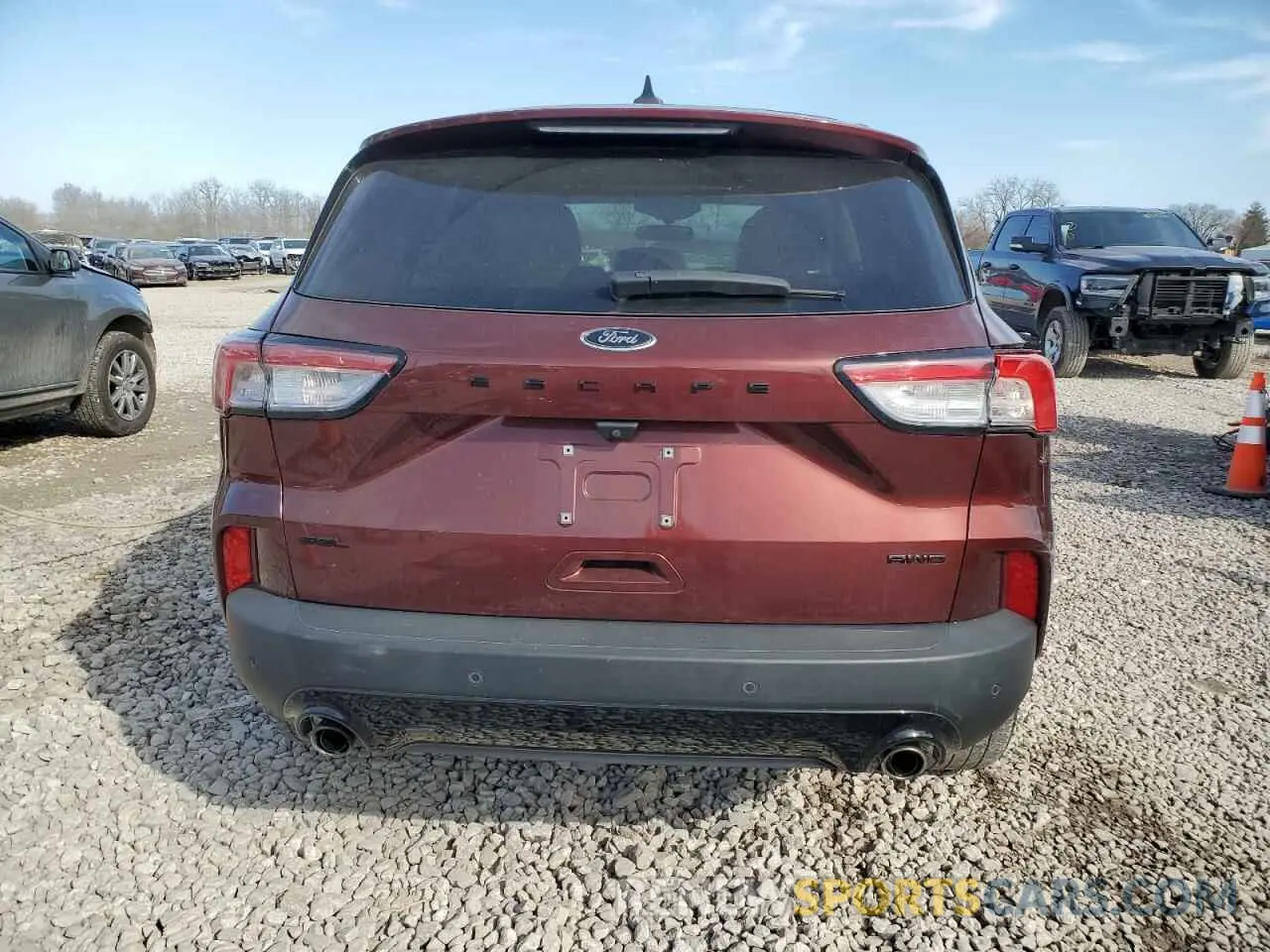 6 fotografías del automóvil dañado 1FMCU9H94MUB31273 FORD ESCAPE 2021