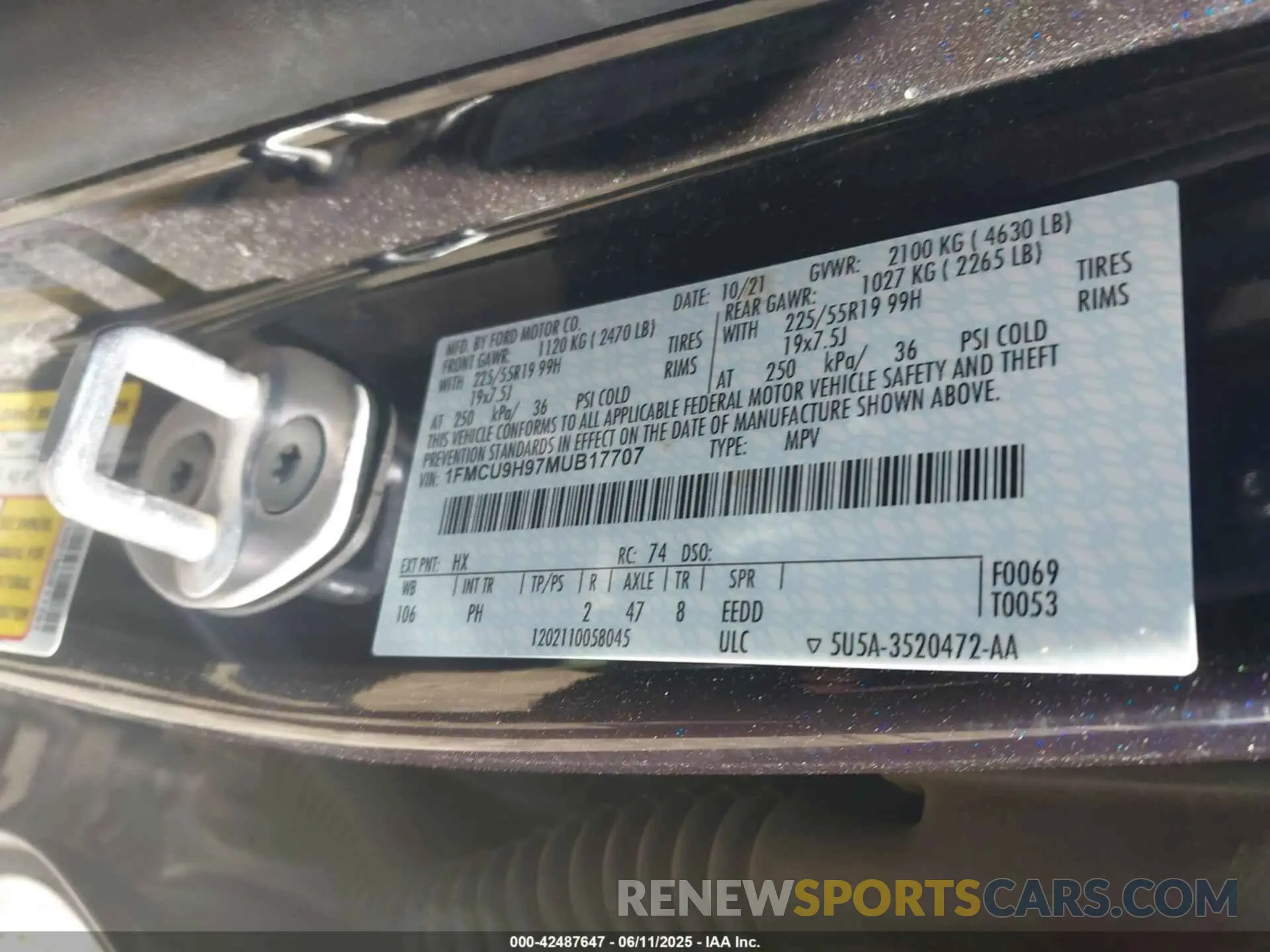 9 fotografías del automóvil dañado 1FMCU9H97MUB17707 FORD ESCAPE 2021