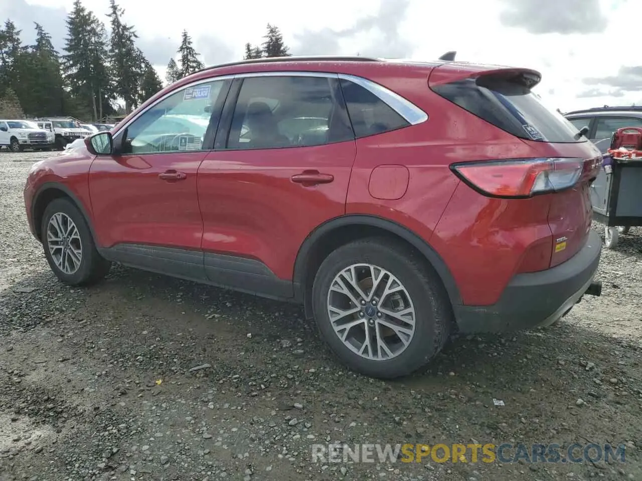 2 fotografías del automóvil dañado 1FMCU9H9XMUA36118 FORD ESCAPE 2021