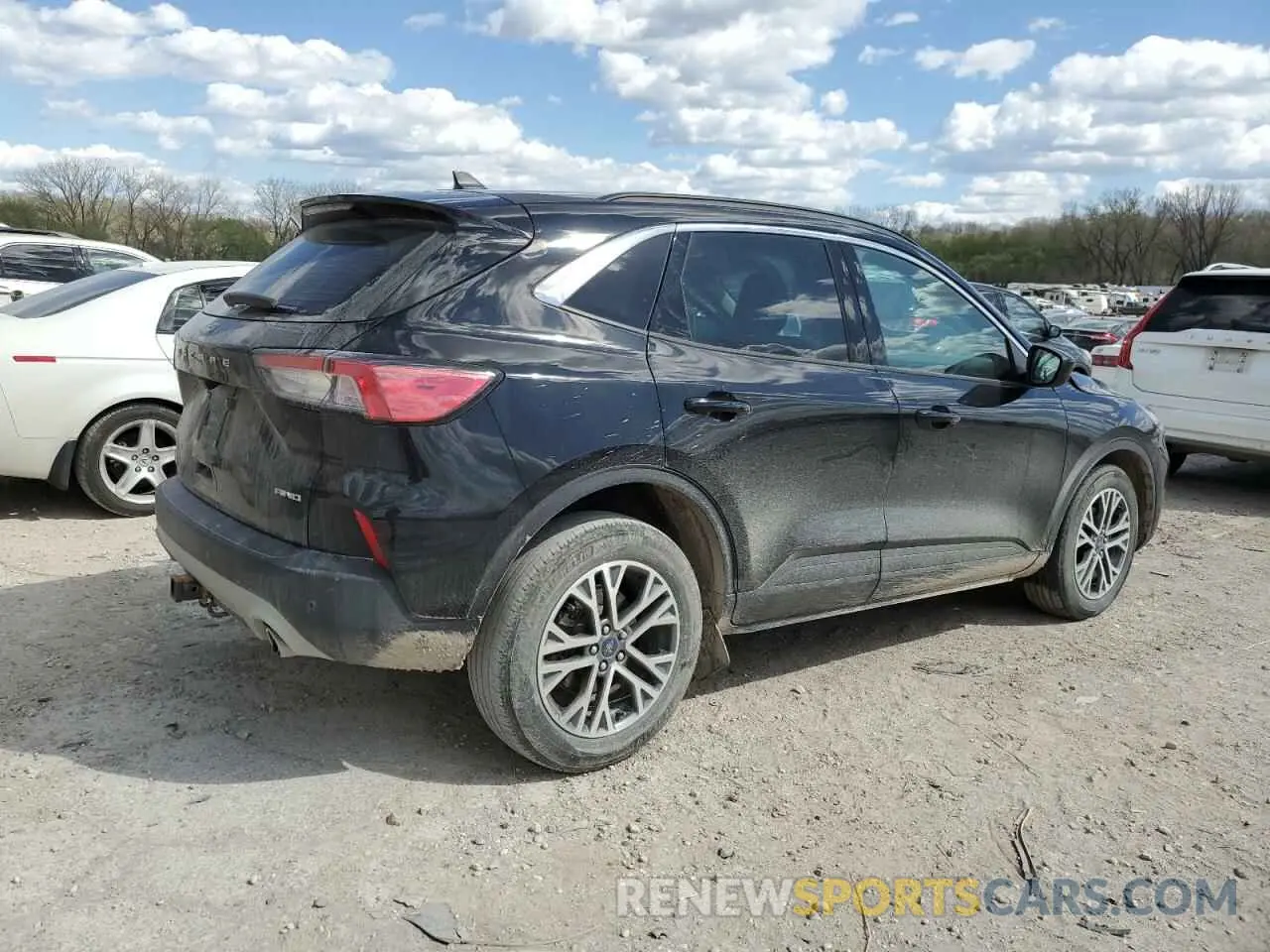 3 fotografías del automóvil dañado 1FMCU9H9XMUA79454 FORD ESCAPE 2021