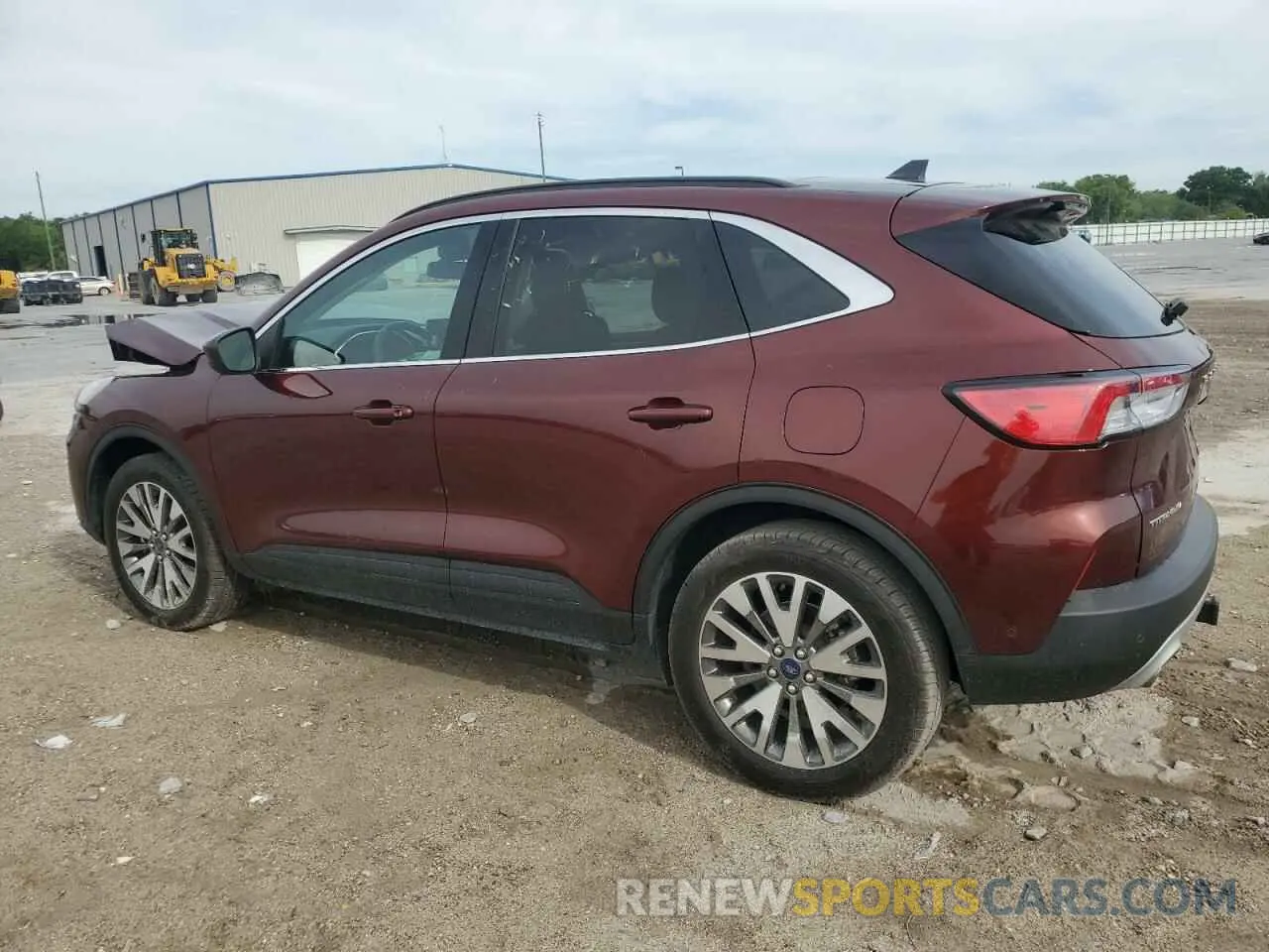 2 fotografías del automóvil dañado 1FMCU9J91MUA79093 FORD ESCAPE 2021