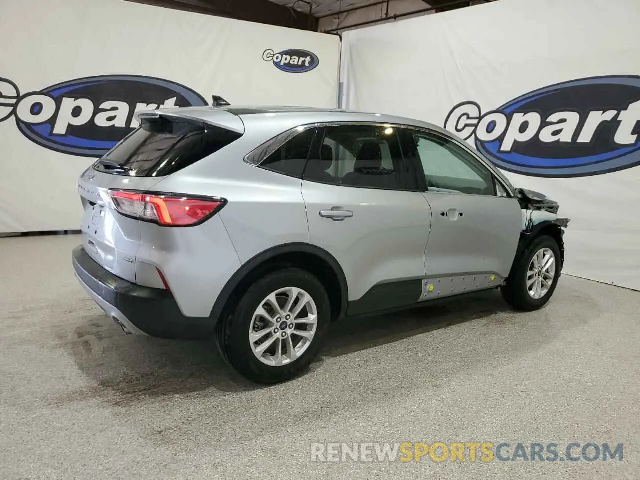 3 fotografías del automóvil dañado 1FMCU0BZ2NUB16910 FORD ESCAPE 2022