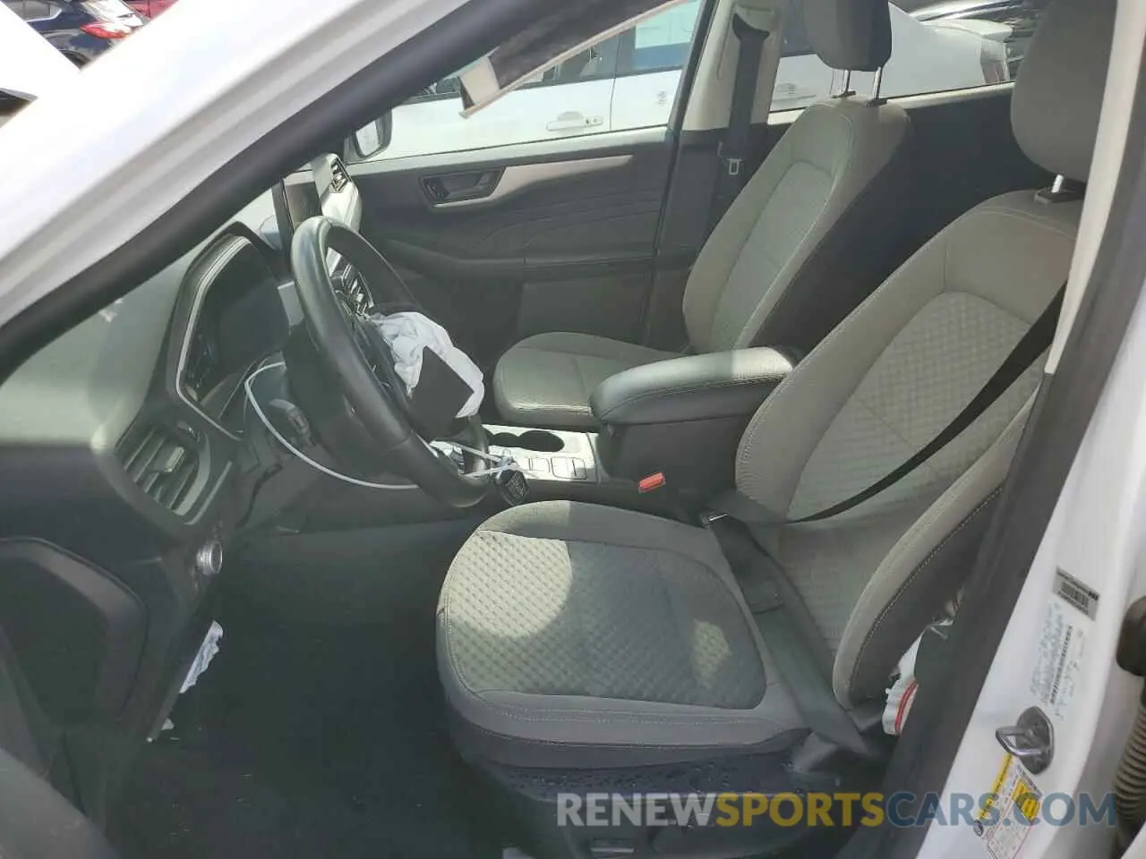 7 fotografías del automóvil dañado 1FMCU0BZ4NUA80783 FORD ESCAPE 2022